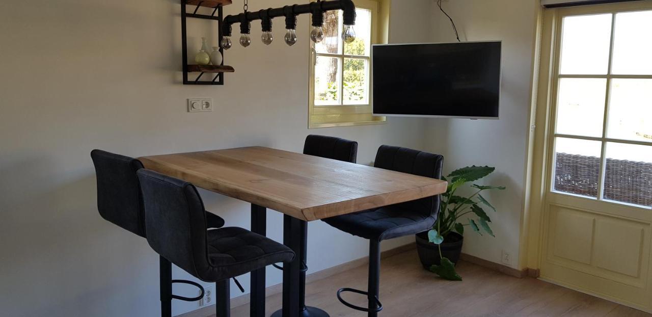 Prachtig Vrijstaand Appartement Aan Het Water Heerhugowaard Luaran gambar