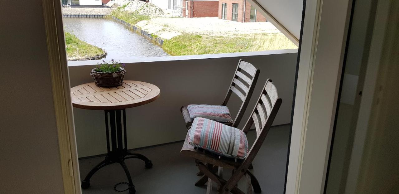 Prachtig Vrijstaand Appartement Aan Het Water Heerhugowaard Luaran gambar