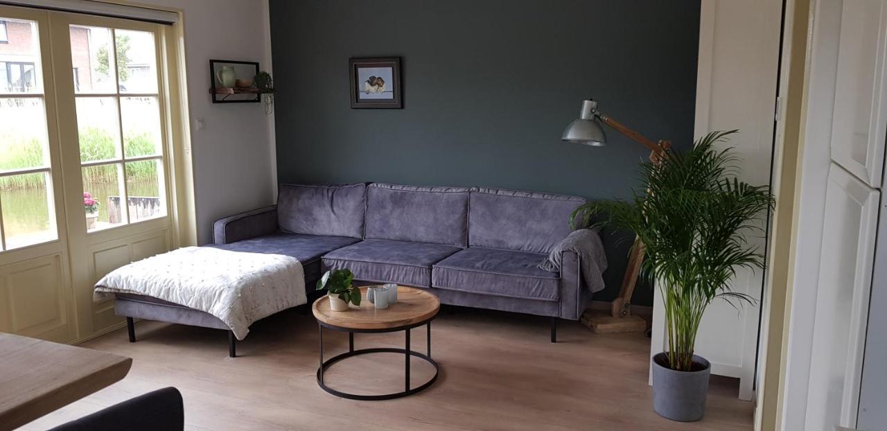 Prachtig Vrijstaand Appartement Aan Het Water Heerhugowaard Luaran gambar